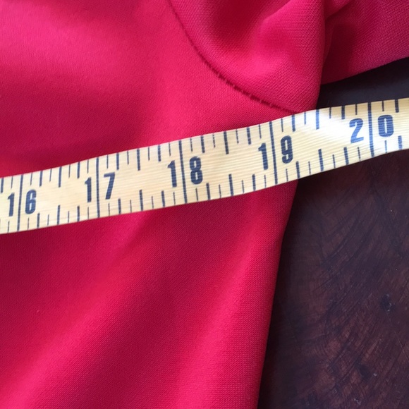New light. Red fit flared knee length dress - Picture 7 of 8